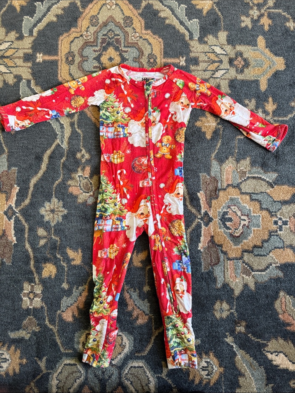 Bums and Roses convertible sleeper sz 12-18 mo
